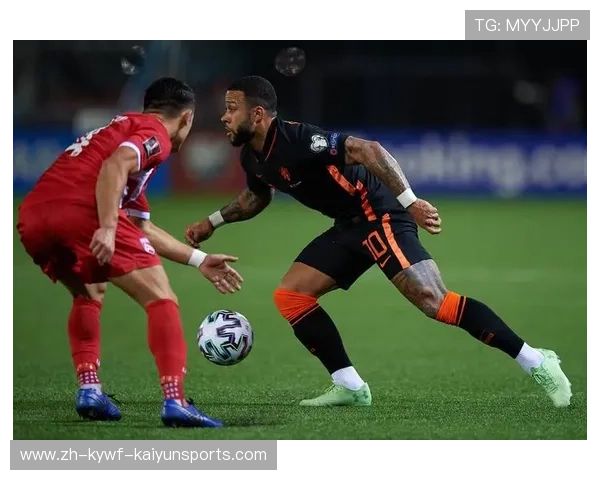 钢制球棍下的精准博弈